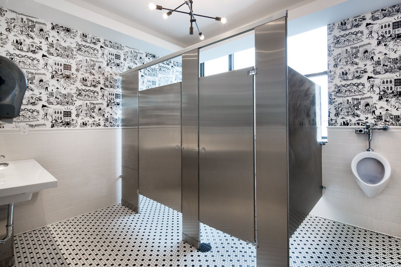 NYC conference rooms Coworking space Blue Room 600 image 3