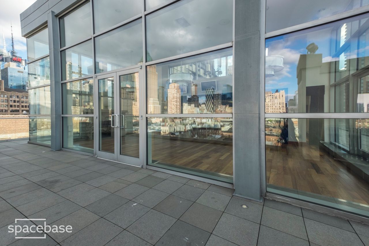 NYC corporate event spaces Dachterrasse Workshop-Studio image 13