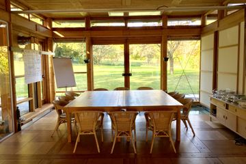 Wien workshop spaces Grünfläche Seminar Raum im Grünen image 5