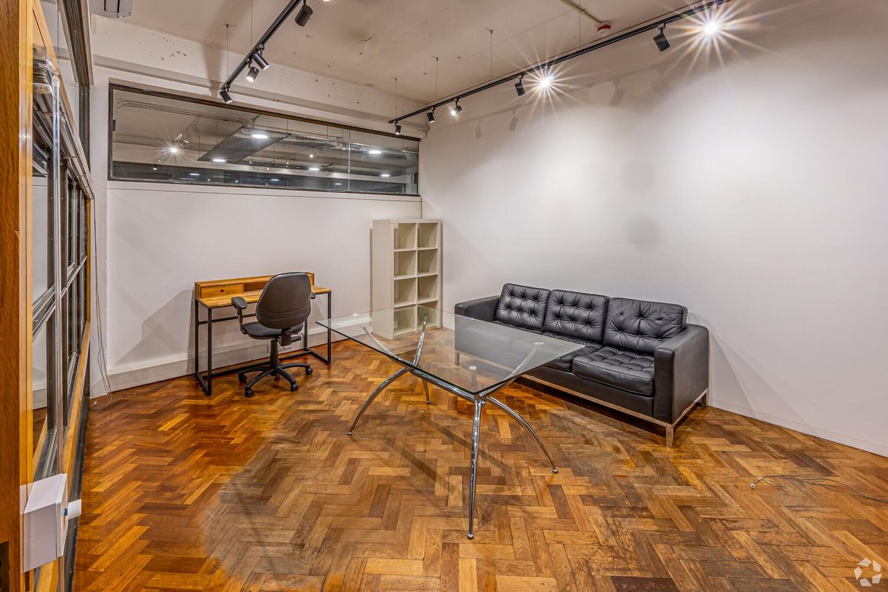 London  Office space Unit 17b image 0