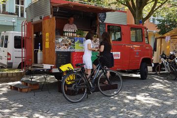 Berlin  Küche Food Truck image 1