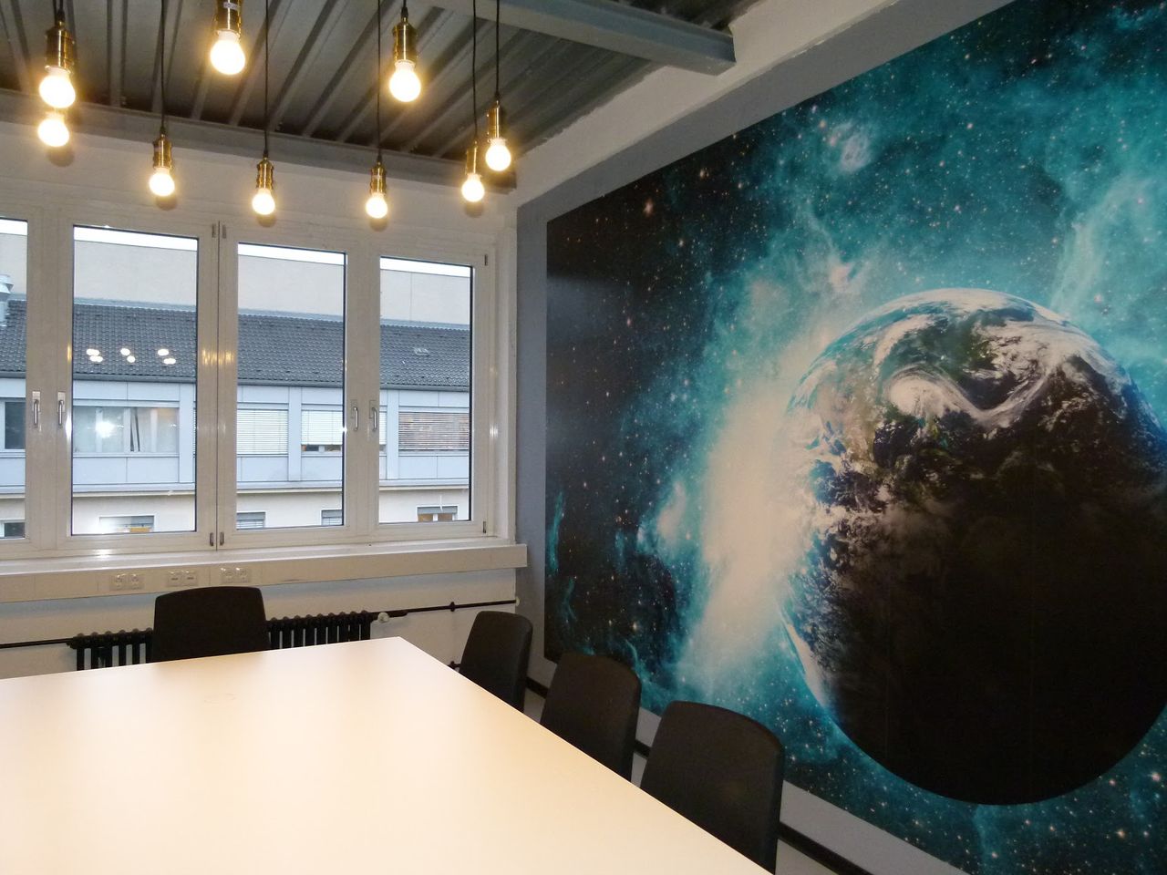Berlin conference rooms Meetingraum rent24 Berlin Schöneberg - Shoot for the Moon image 1