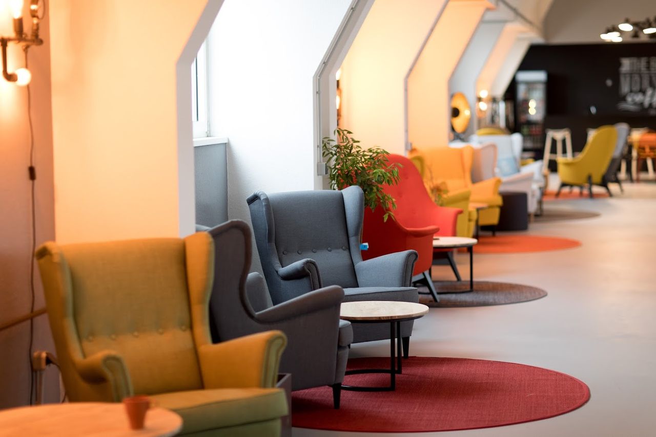 Berlin seminar rooms Coworking Space rent24 Berlin Schöneberg - Coworking Area image 2