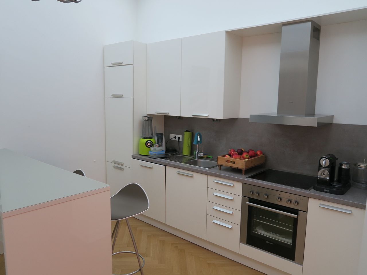 Hamburg seminar rooms Meetingraum Konferenzraum am Mittelweg image 9