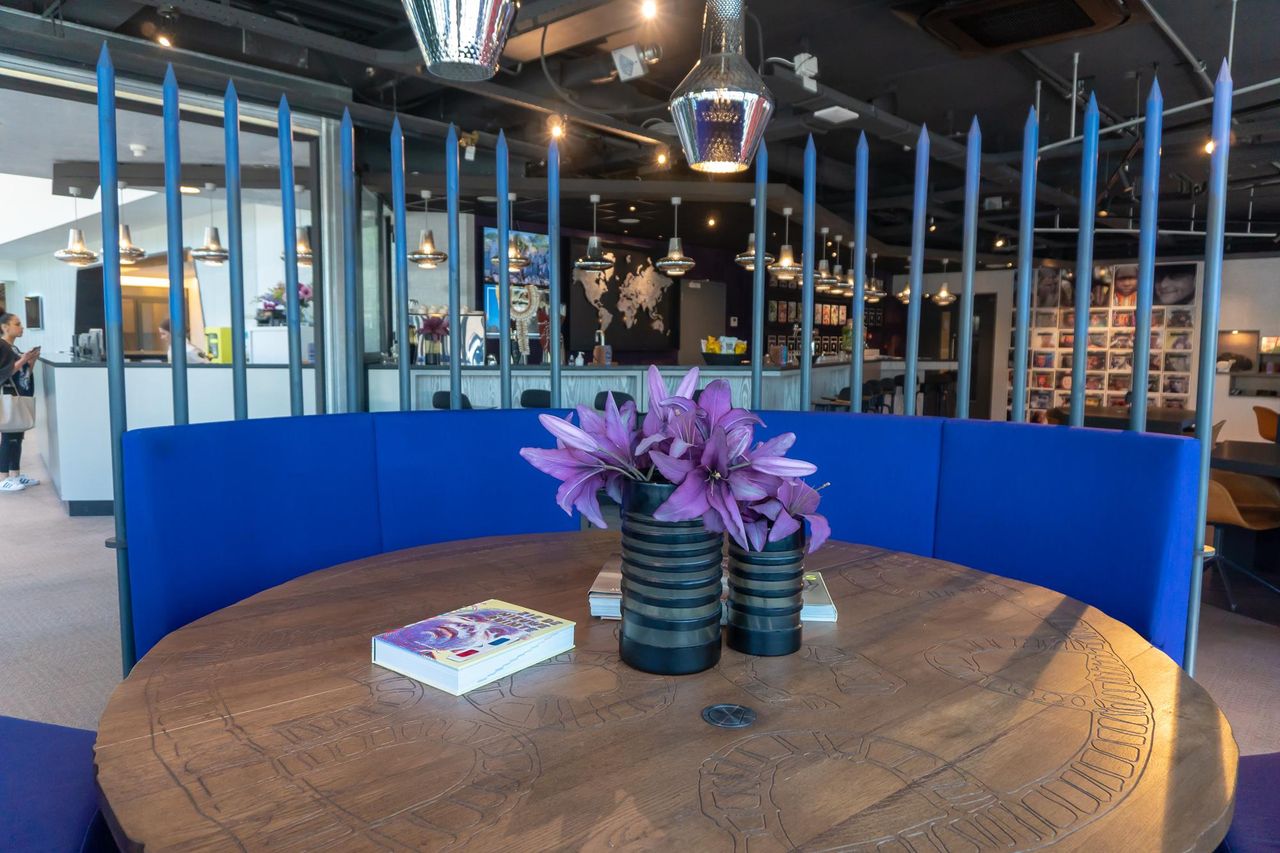 Amsterdam Creative Meeting Meeting rooms Tribes Meeting Room Keno image 3