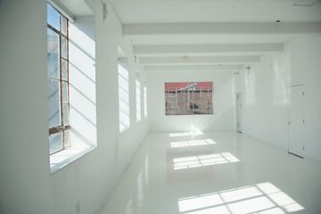 NYC training rooms Photography studio Multifunctional Room image 3