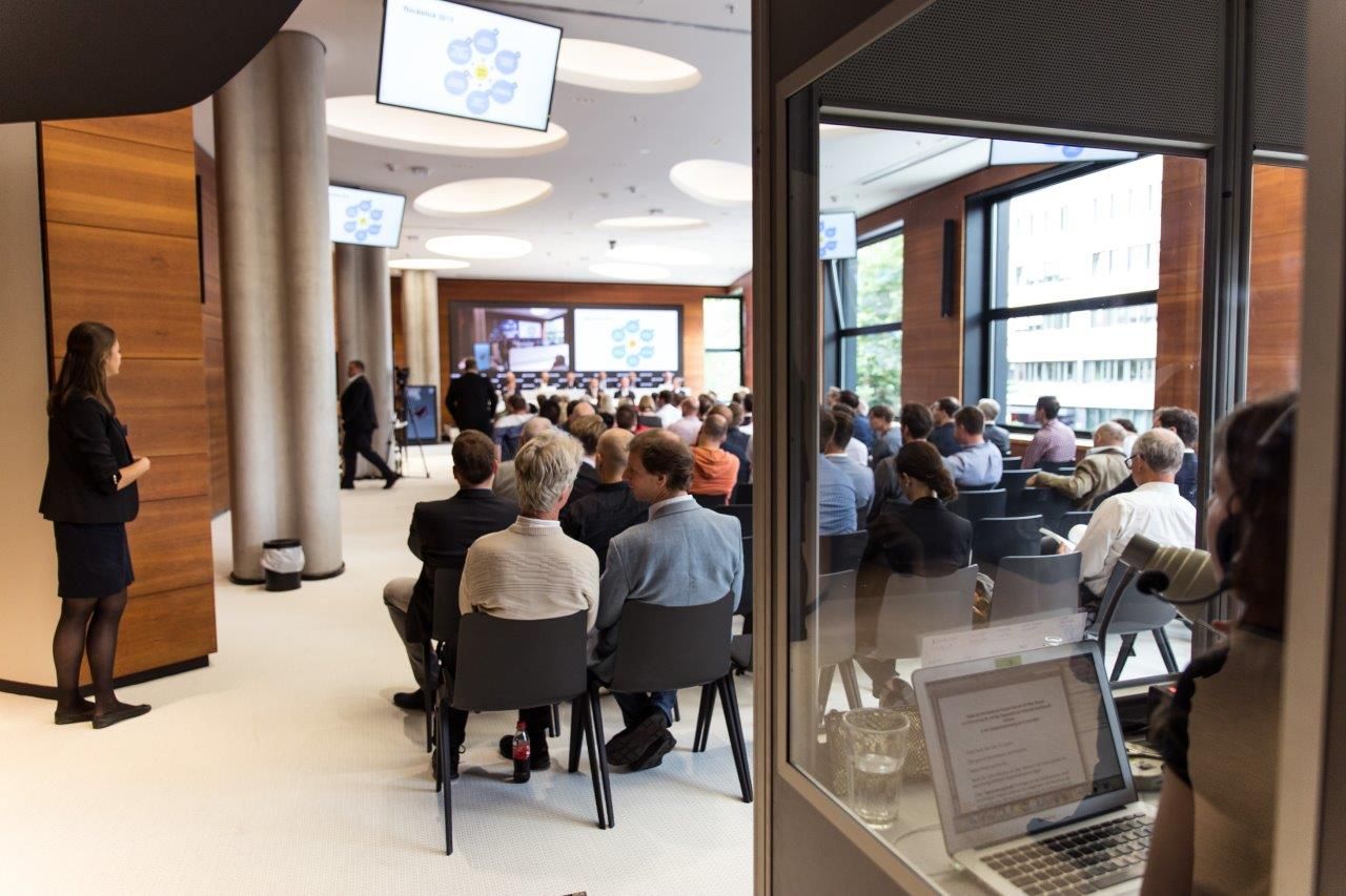 Berlin  Auditorium Rocket Tower Konference image 4