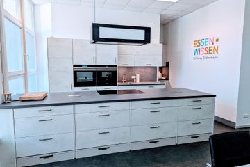 Berlin  Kitchen studio Koch- und Schulungsstudio image 0