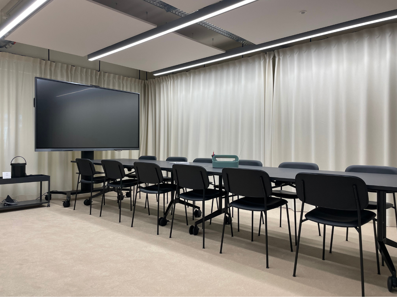 St. Gallen  Meetingraum analyze image 0