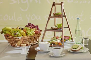 Hamburg Kreatives Meeting Rooftop Dachterrasse in HH mit Profi-Grill, Wintergarten und All-Wetter-Garantie image 11