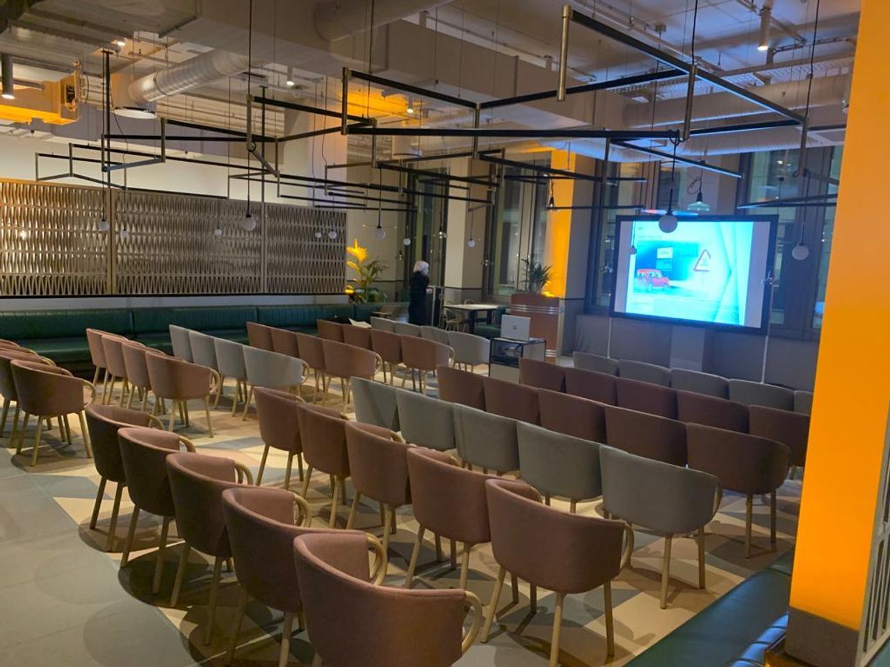 Frankfurt am Main  Evenementenlocaties Green Room image 6