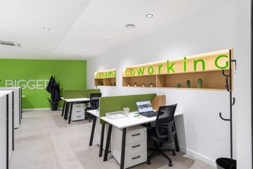 Barcelona Business center Coworking image 2