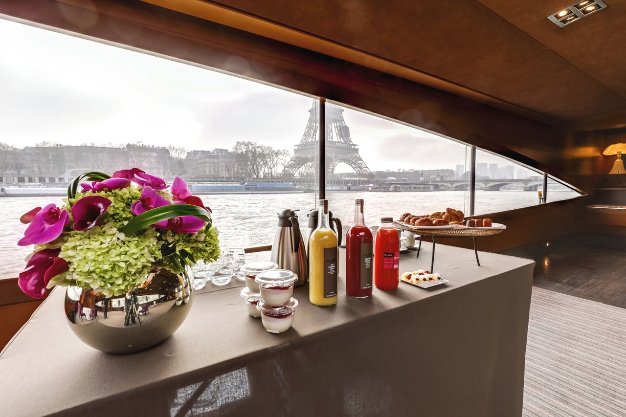 Paris seminar rooms Unusual venue Innovative Boat Space image 4