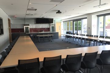 NYC workshop spaces Terrace Kings conference room image 13