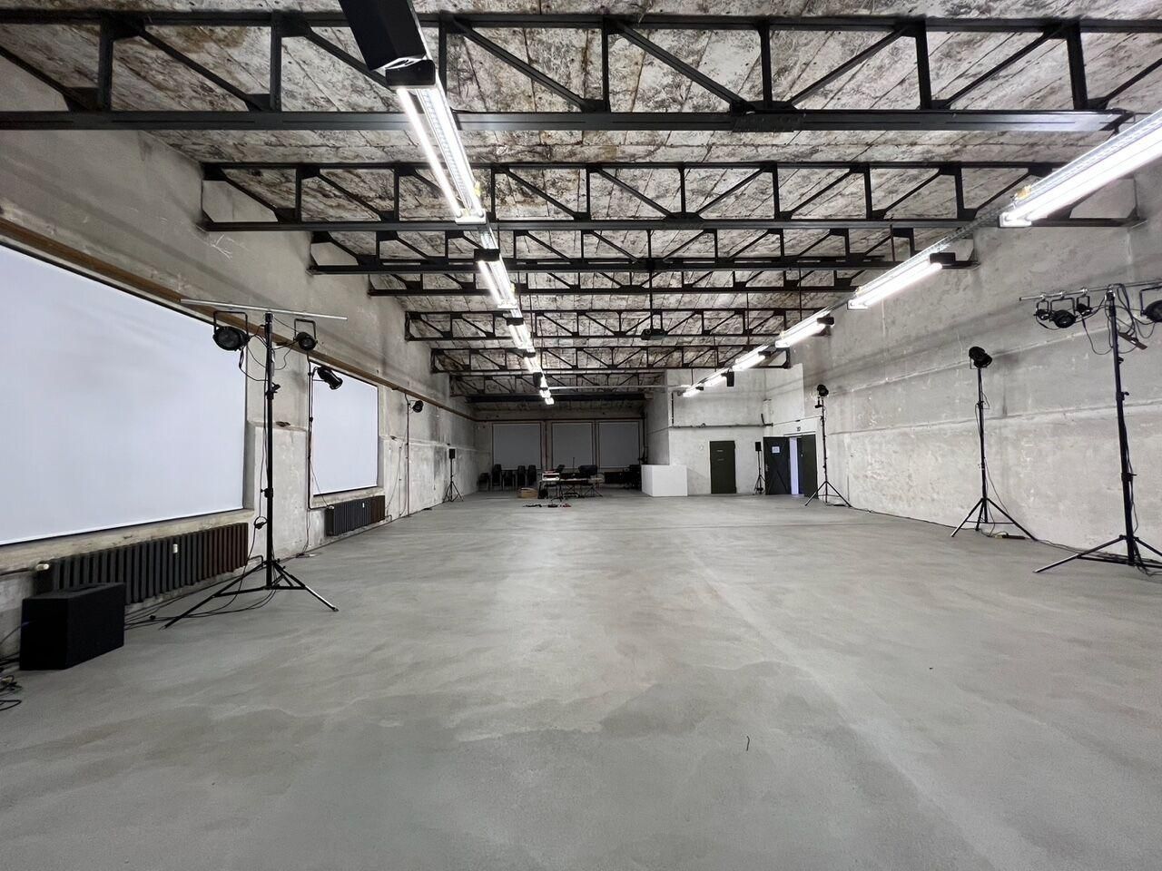 Berlin  Außergewöhnliche Locations Teilelager image 0