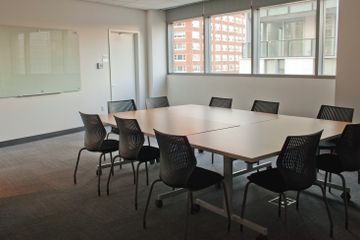 NYC training rooms Meeting room Queens Conference Room image 4