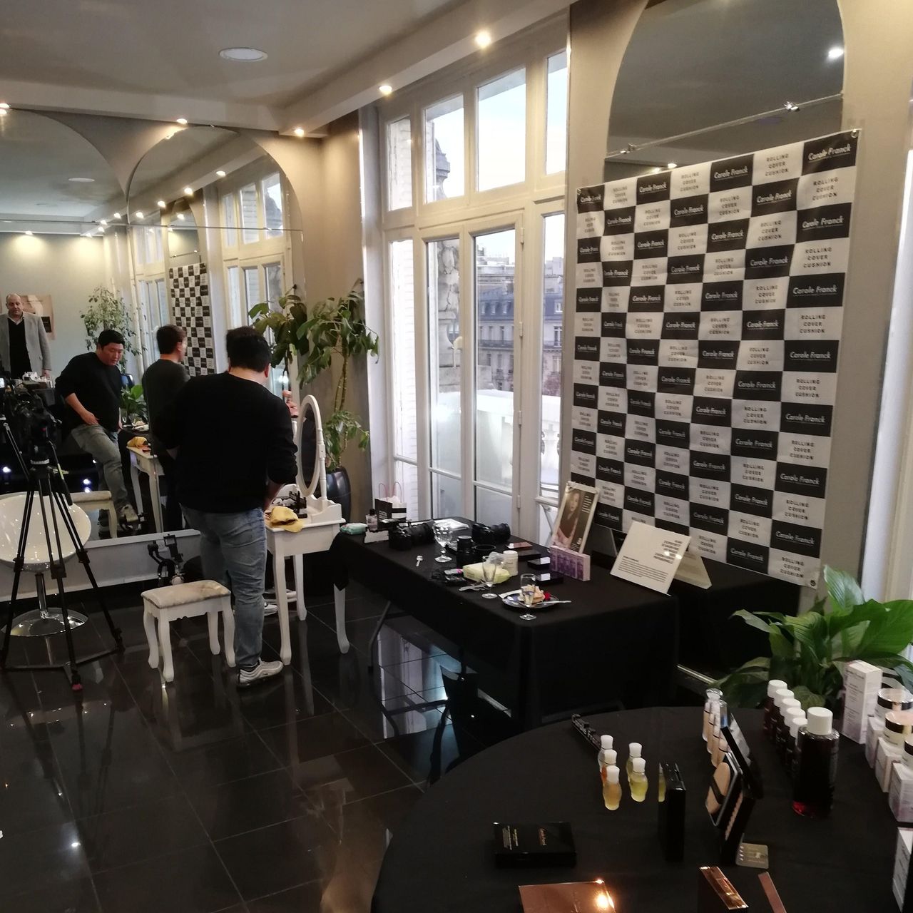 Paris training rooms Private residence Showroom for day events image 43