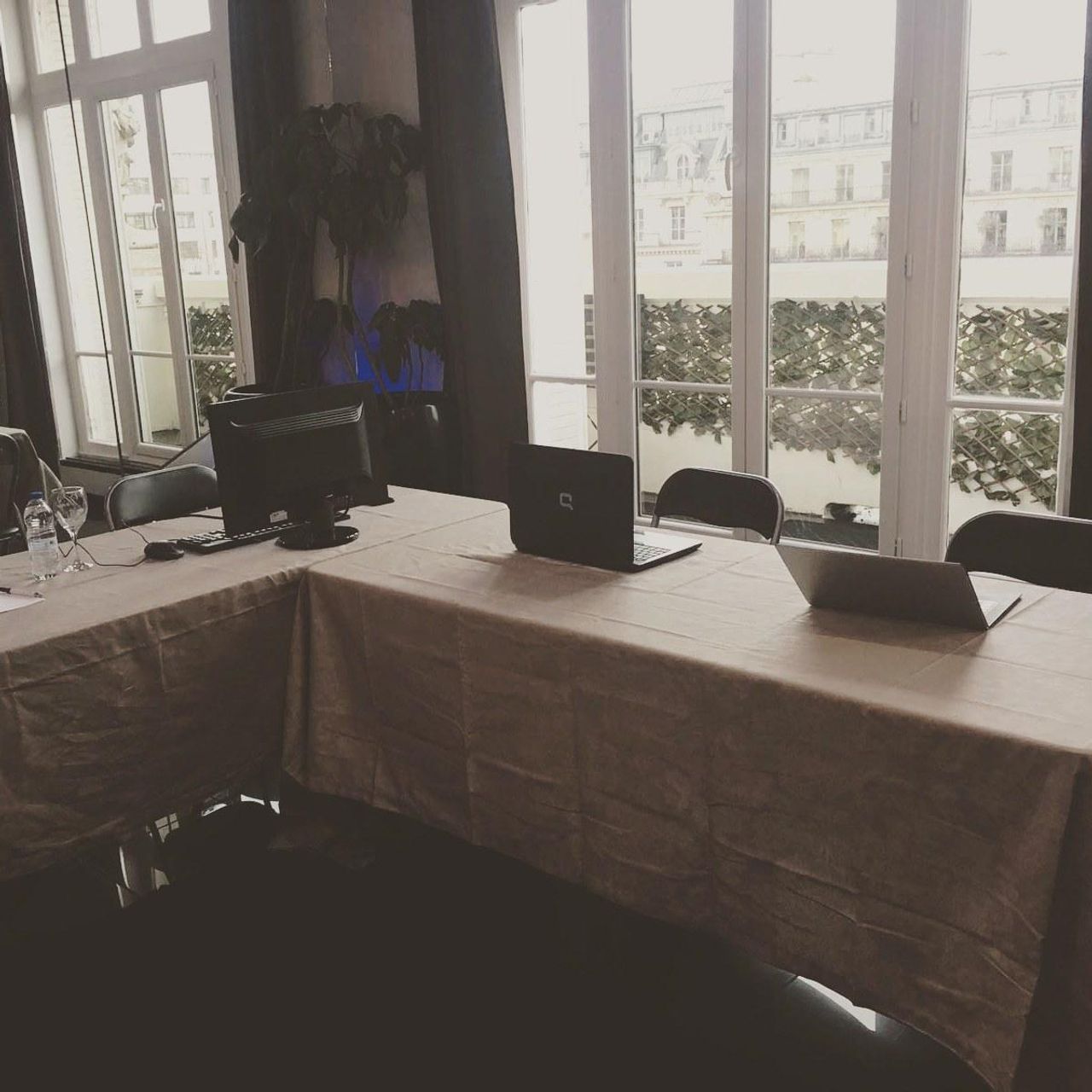 Paris training rooms Private residence Showroom for day events image 13