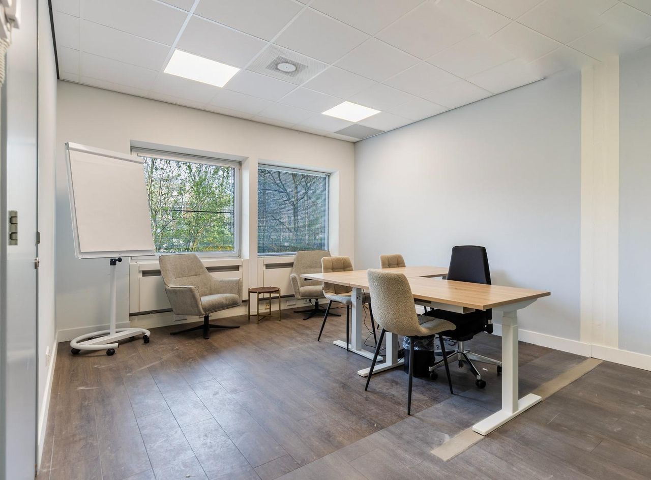 Den Haag  Werkruimte Oranje kamer image 1
