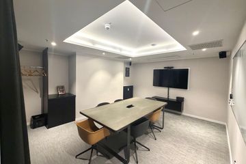 Berlin Coworking Meetingraum Sputnik - Space Shack image 3