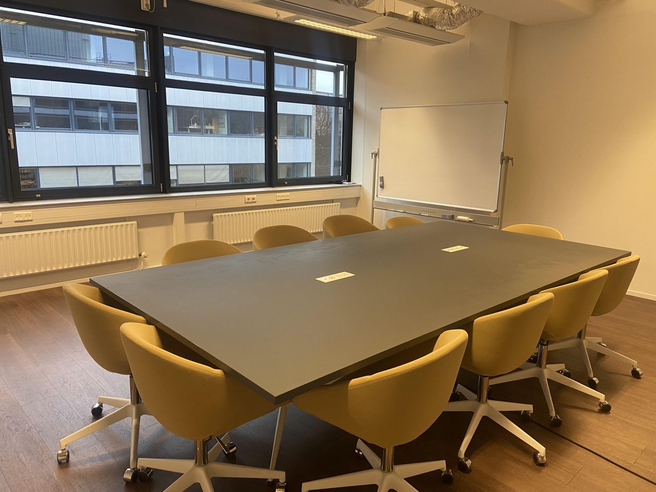 Utrecht Offsite meeting Seminarruimtes MR 406 image 2