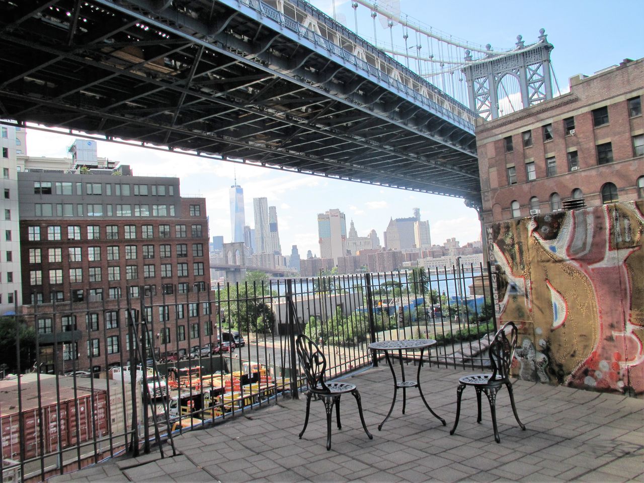 NYC seminar rooms Meeting room Green Desk - Meeting room 2 image 13
