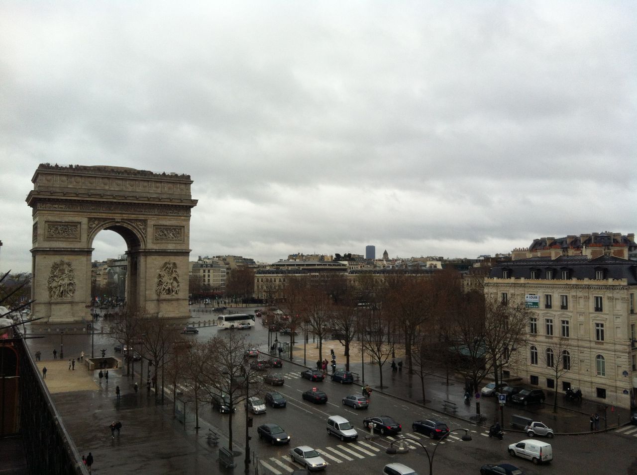 Parijs training rooms Vergaderruimte Office Meeting Room with view Place de l'Etoile image 17