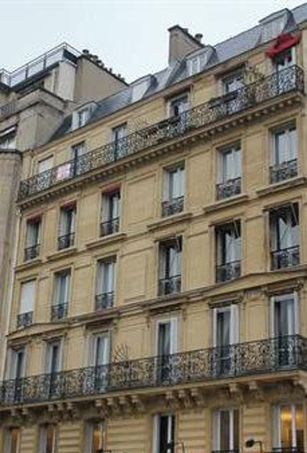 Paris Salles de formation  Coworking space Bureau de prestige Place de l'Etoile image 4