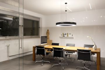 Frankfurt Schulungsräume Meeting room Meetingraum image 6