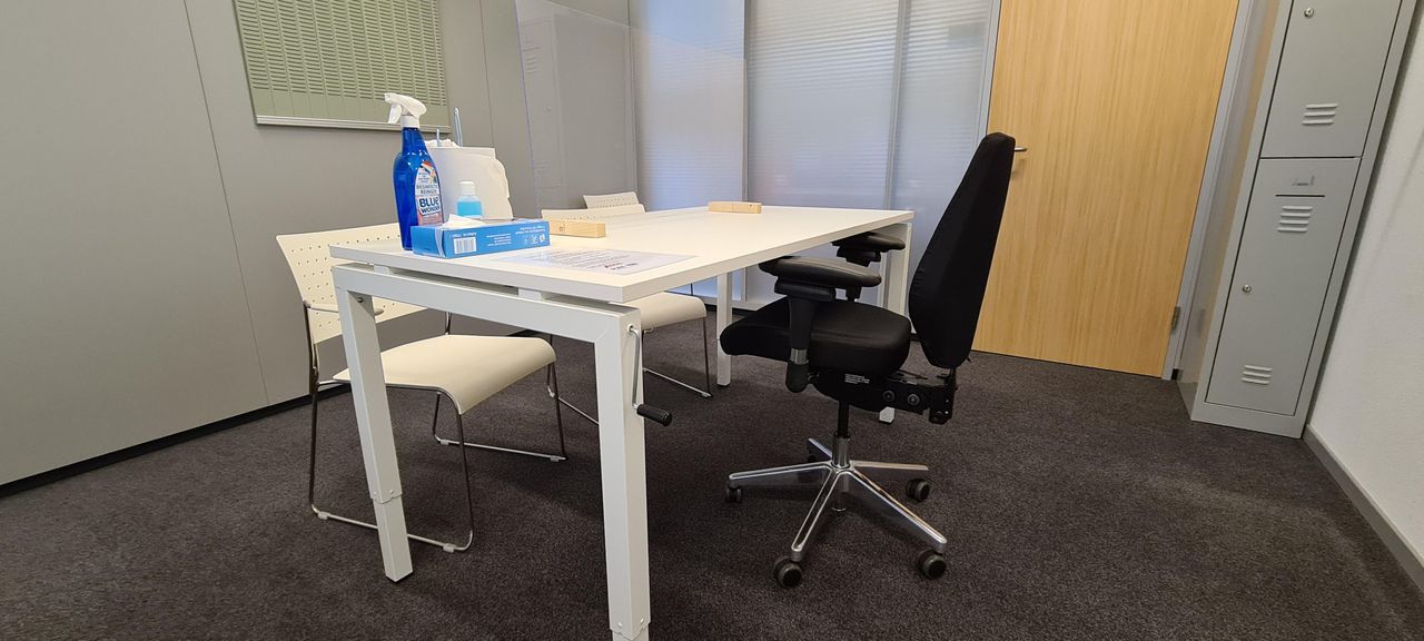 Goes Klantafspraak Vergaderruimtes en vergaderlocaties Witte flexwerk kantoor 1 image 2