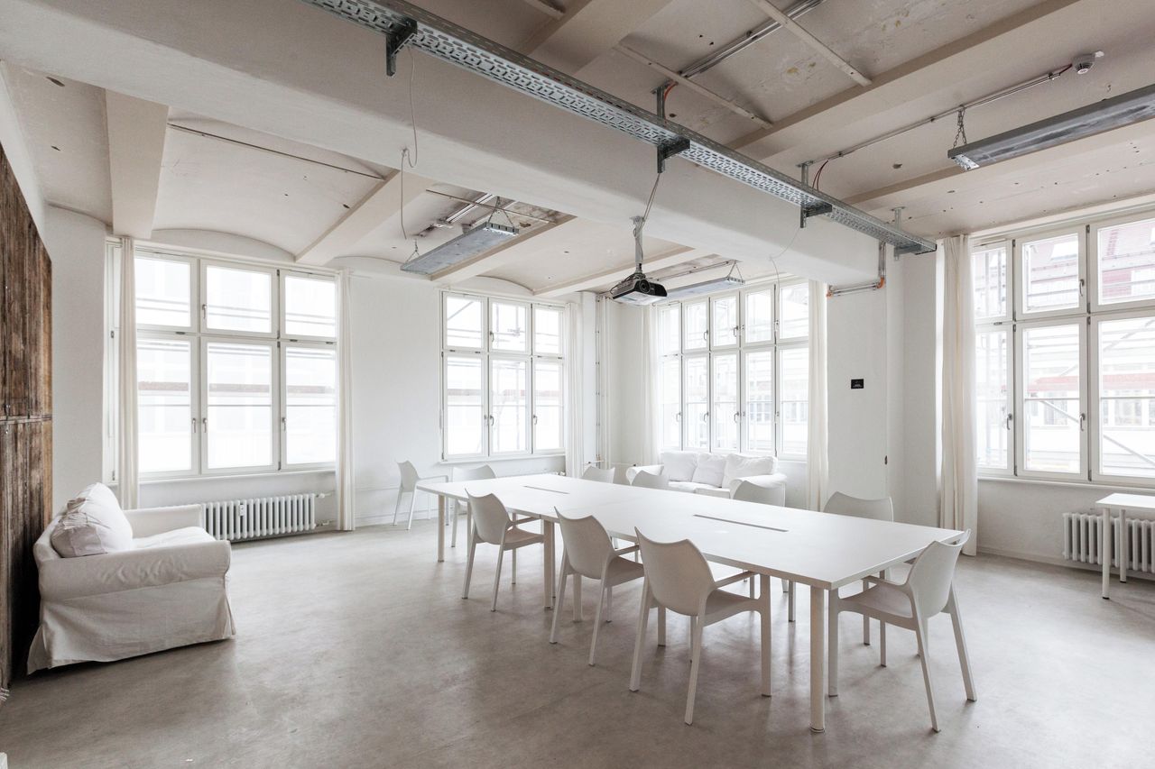 Berlin training rooms Meeting room Santorini Room image 5