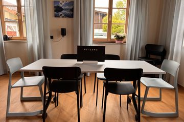 Schliersee Workshop-Raum Meeting Space image 17