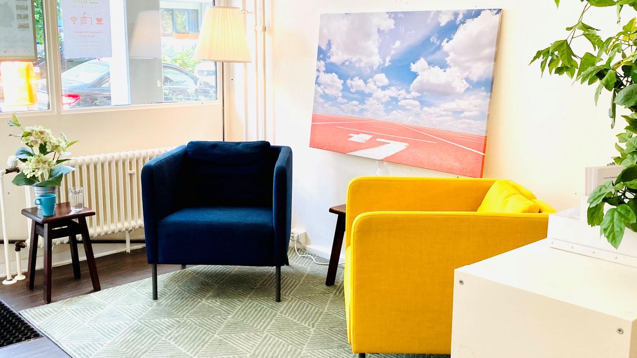 Berlin Kundengespräch Meeting room Meetingraum image 4