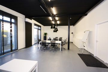 Frankfurt am Main seminar rooms Meetingraum Loft image 2