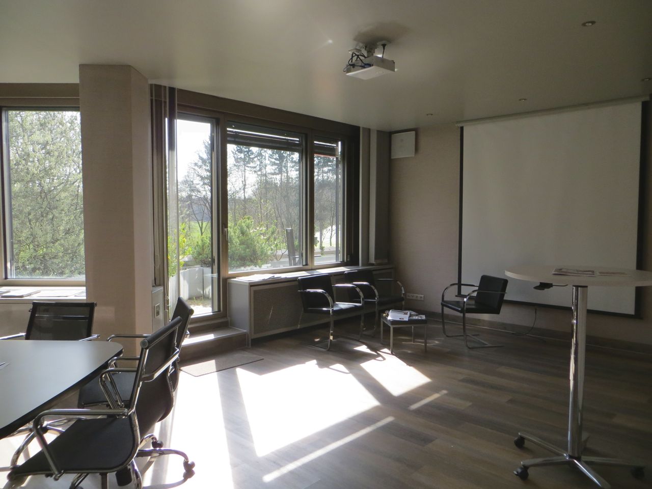 Cologne conference rooms Meeting room Meeting Room II image 29