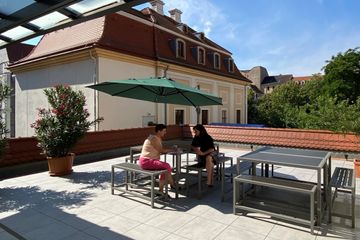 Dresden Kreatives Meeting Meetingräume Meeting Space & Terrace image 4