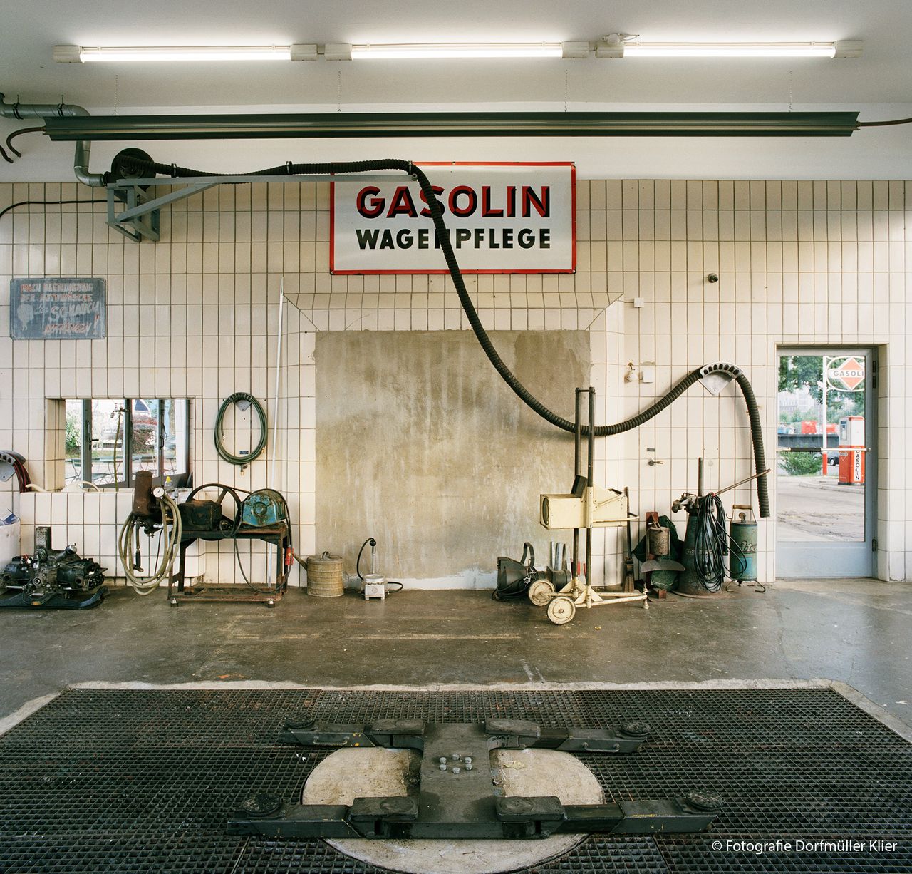 Hamburg workshop spaces Außergewöhnlich Oldtimer Tankstelle – Die Waschhalle image 7