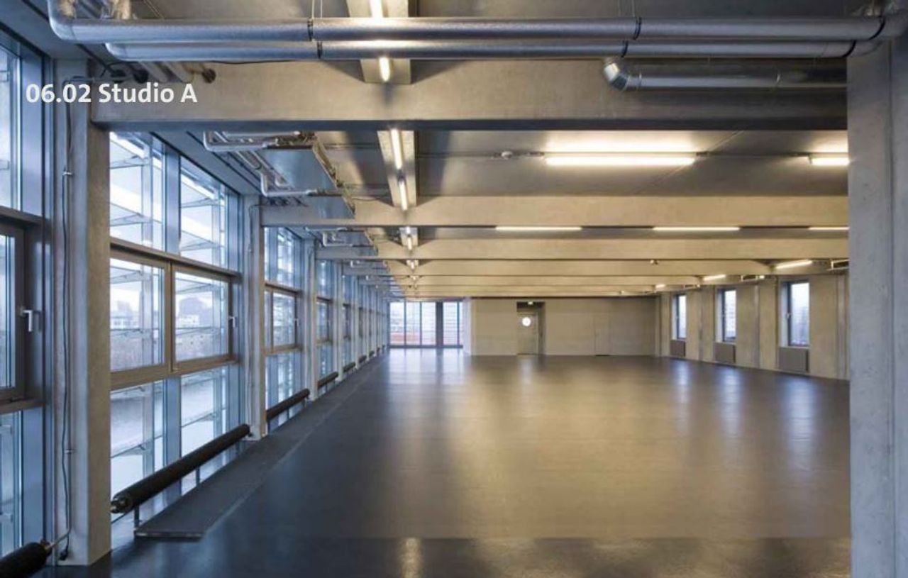 Berlin corporate event spaces Außergewöhnlich Eventlocation image 13