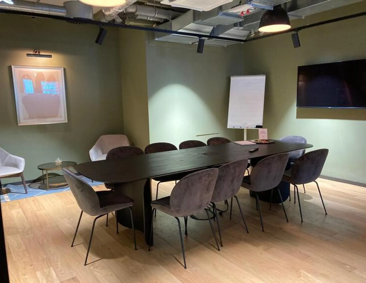 Berlin  Coworking spaces Meeting Room M103 image 1