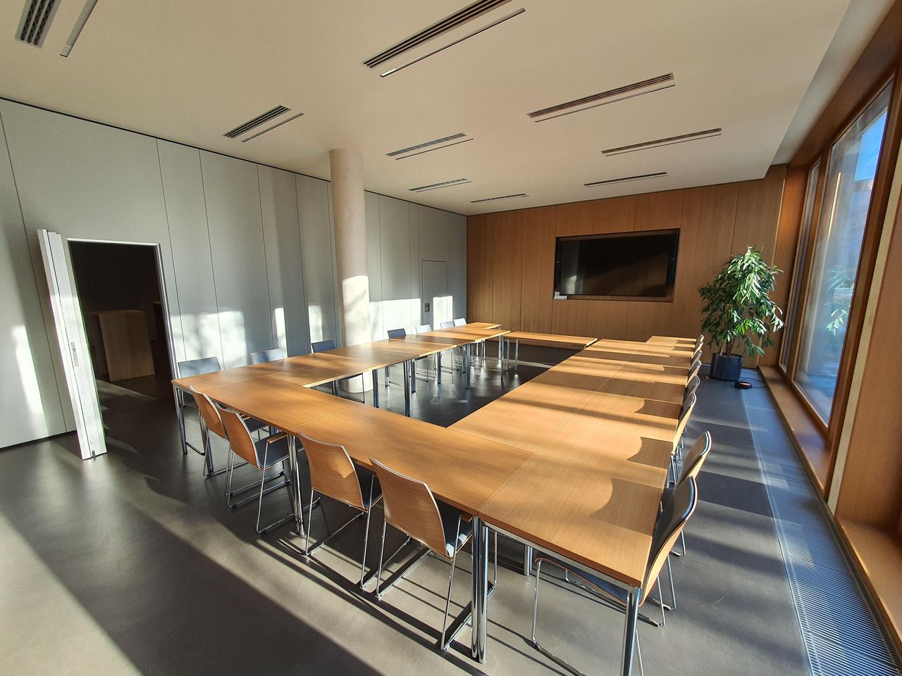 Berlin Mobiles Arbeiten Seminar rooms Konferenzraum 1 image 5