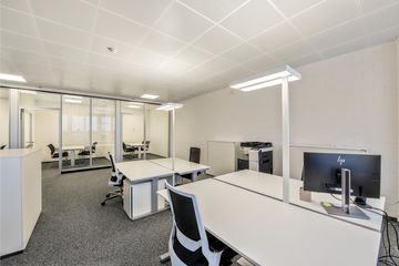 Rest of the World Coworking  Arbeitsplatz 2 image 1