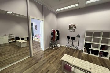 Opfikon Trainingsruimtes Spacious & Bright image 4