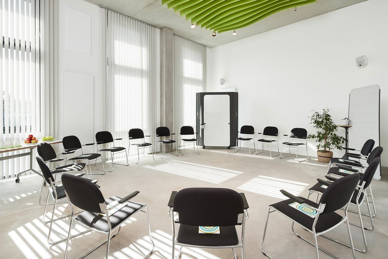 Berlin  Seminarräume Chandra Mohanty Raum image 2