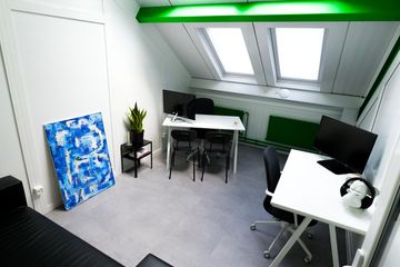 Geneva Coworking space The Workshop Room image 2