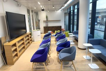 Paris Business center Salle immersive image 3