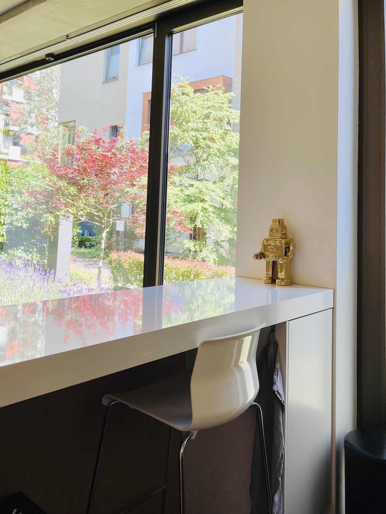 Berlijn Kreatives Meeting Vergaderzalen Meetingraum mit Garten image 11