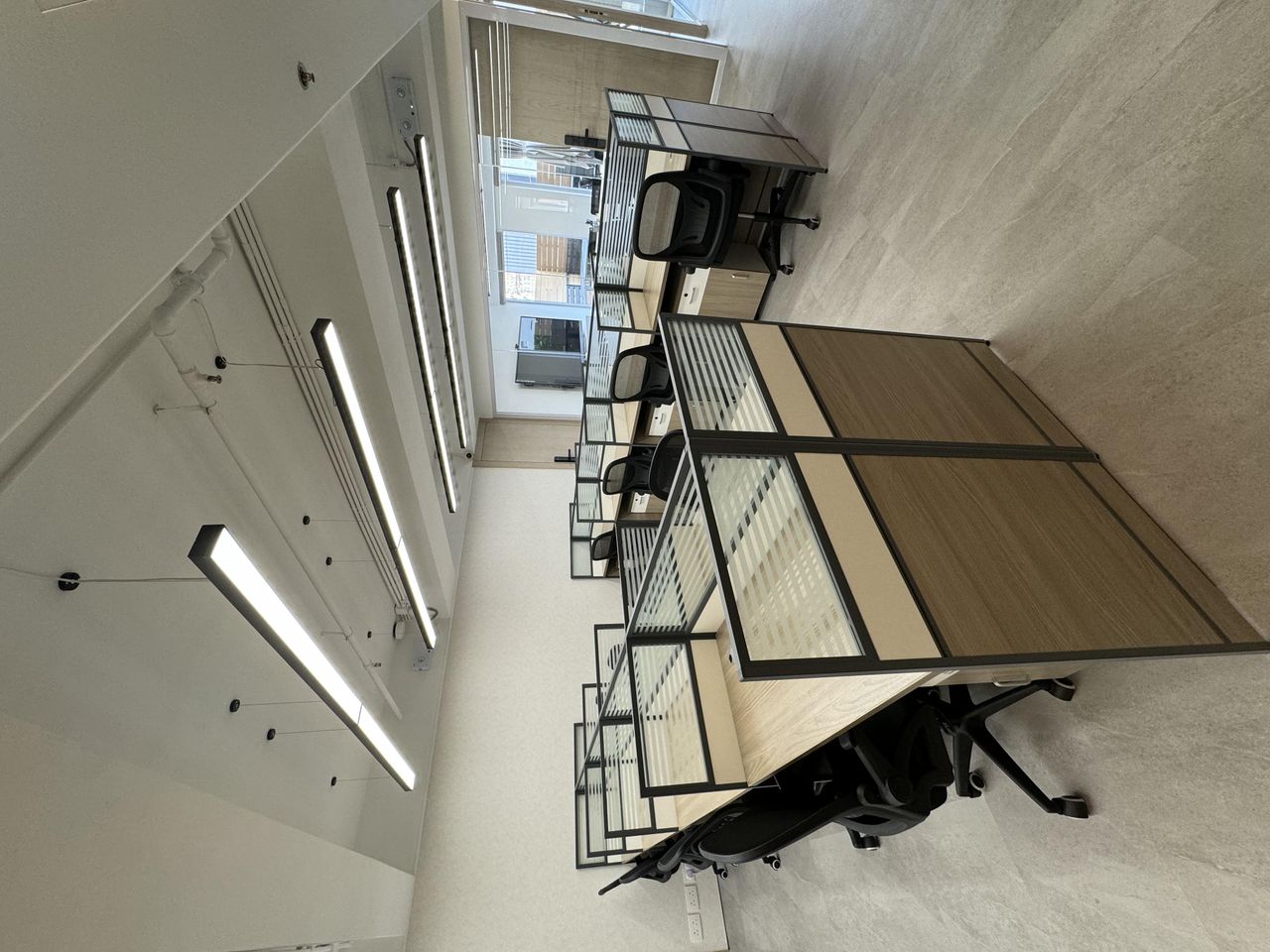 Hongkong  Coworking spaces DEDICATED DESK IN MONG KOK image 2