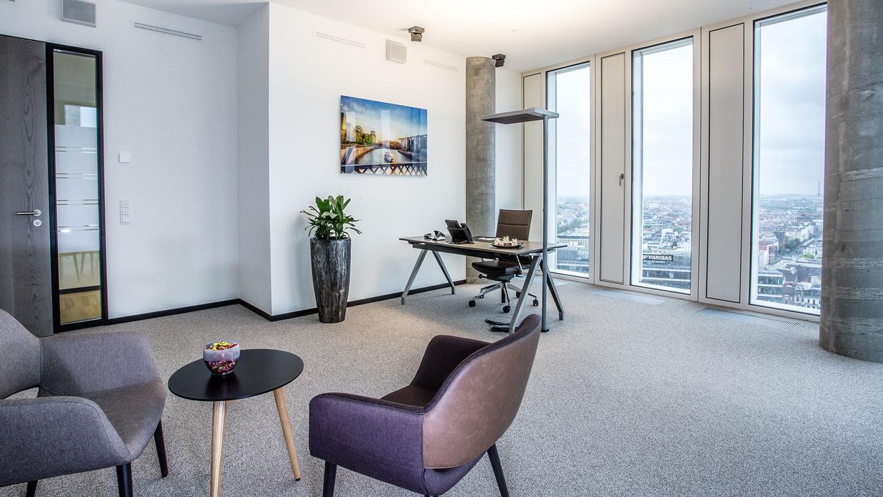 Berlin  Business center Chefbüro Marlene Dietrich image 1