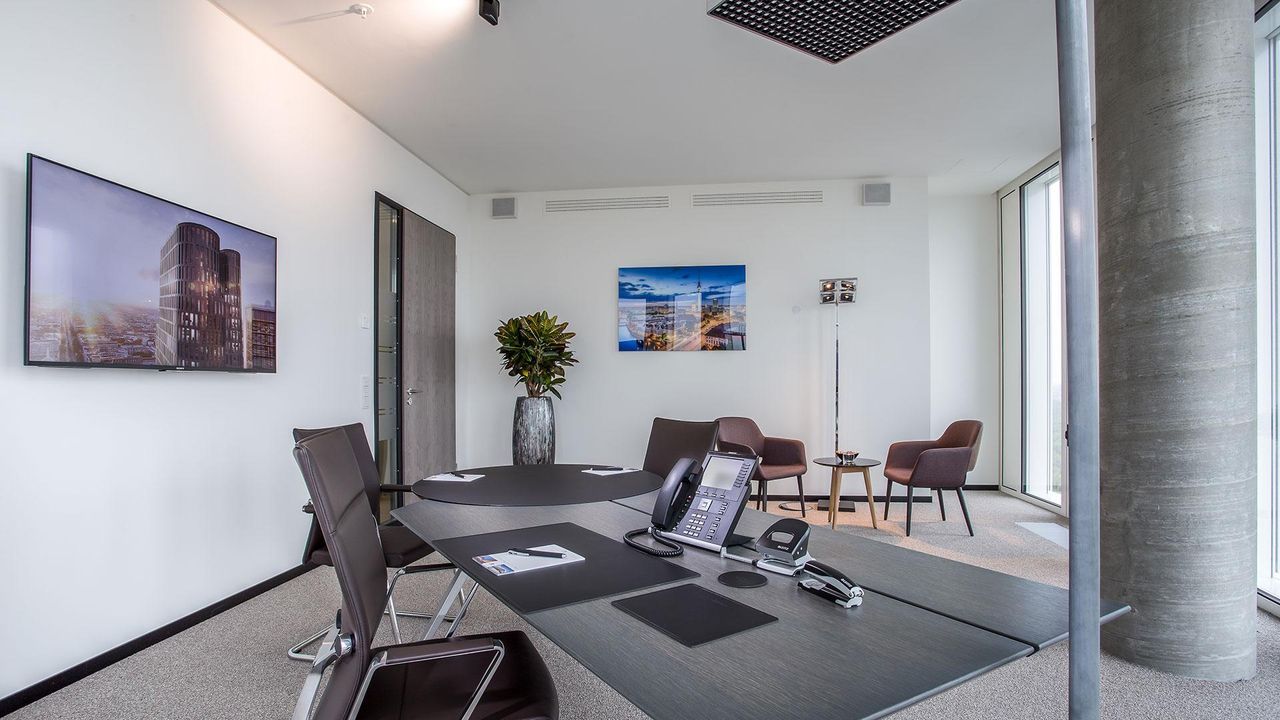 Berlin  Business center Chefbüro Marlene Dietrich image 1