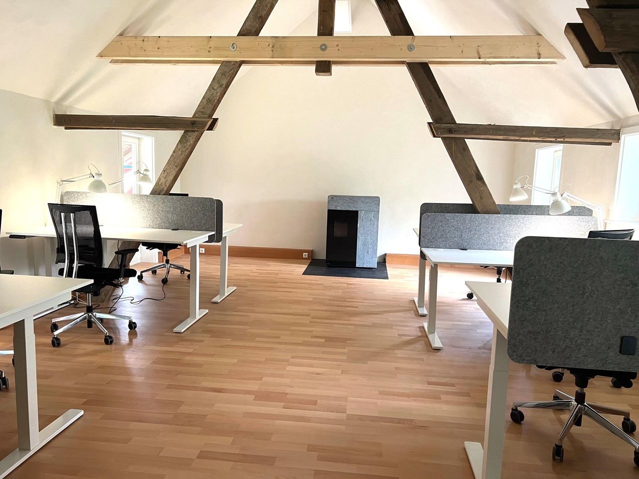 Bovenden Mobiles Arbeiten Coworking spaces Desk 1 image 2